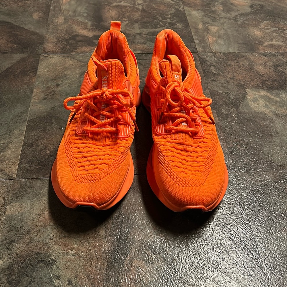Never worn